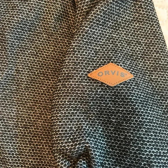 Orvis Gray and Cream Men's Sweater - Picture 5 of 7